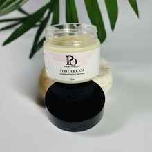 Load image into Gallery viewer, Cream for dry and cracked feet.