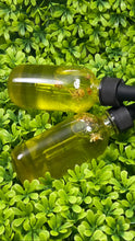 Load image into Gallery viewer, Chamomile / Chamomile oil.