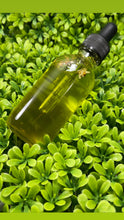 Load image into Gallery viewer, Chamomile / Chamomile oil.